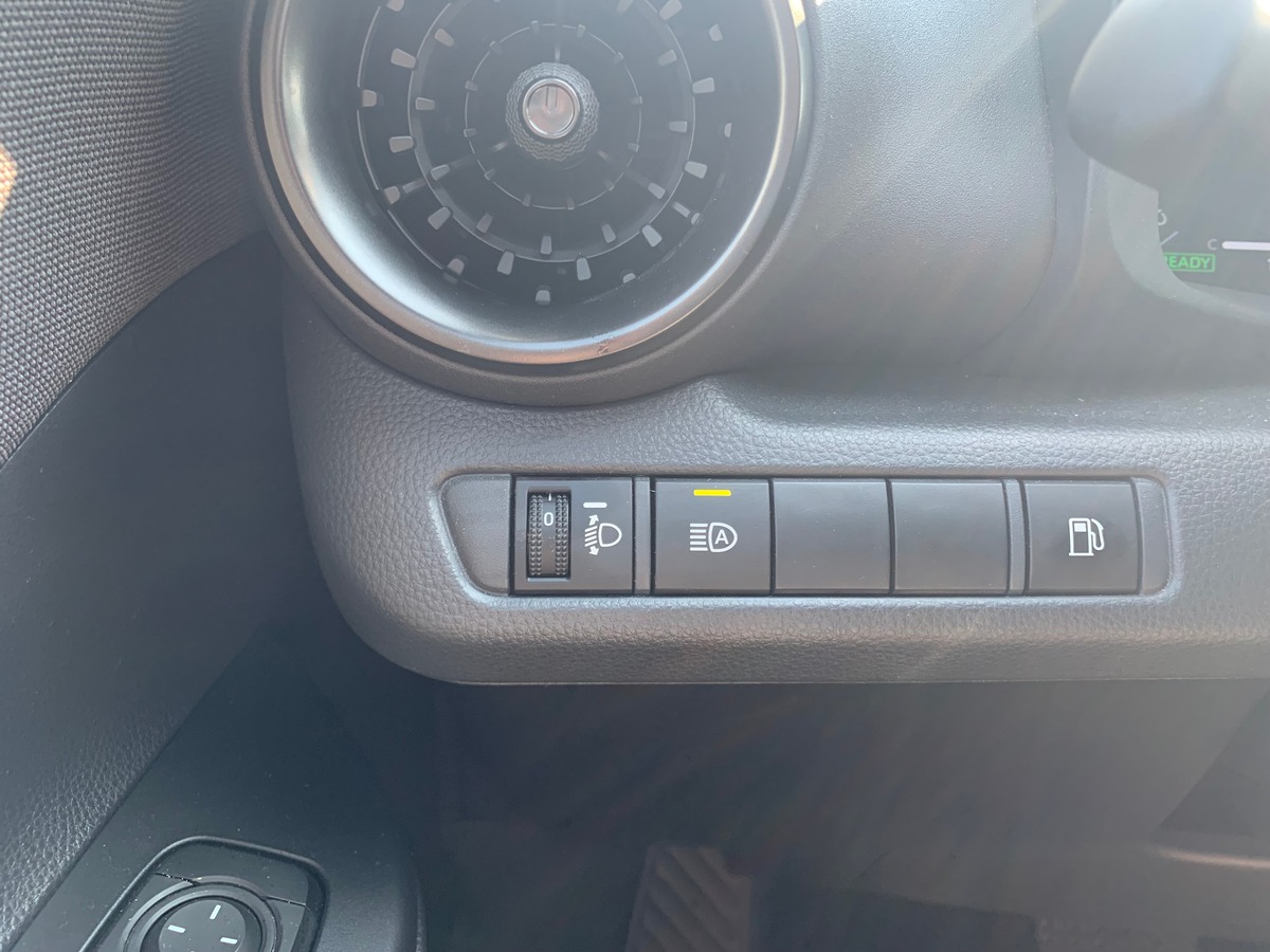 Toyota TOYOTA C HR 140 ch | Apple car Play Android Auto | Caméra de recul | Régulateur de vitesse