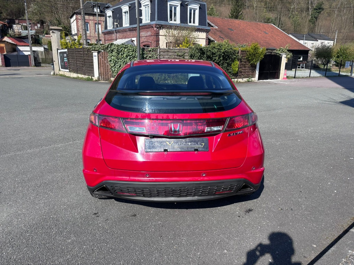 Honda Civic 2.2 CTDI 140 Elegance - Révisée - Garantie