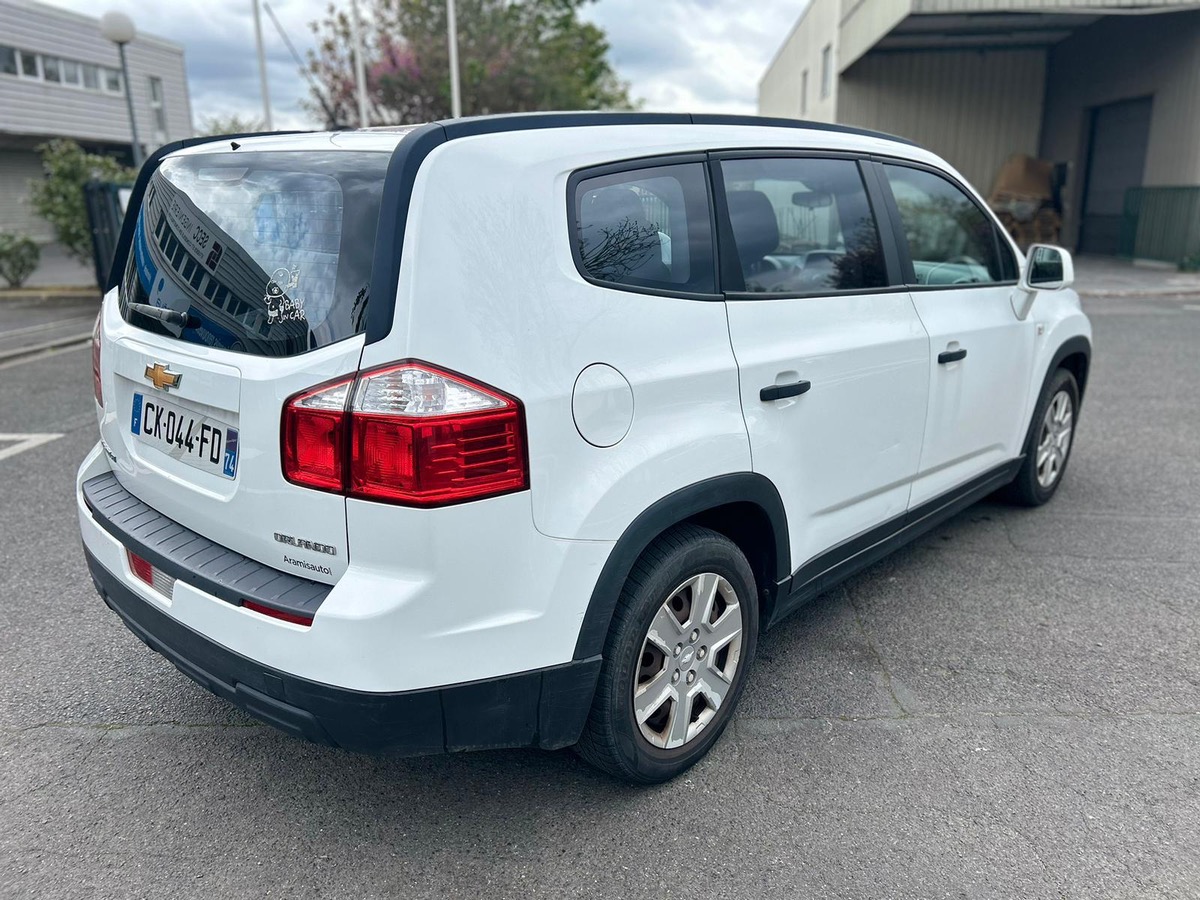 Chevrolet Orlando 1.8 16 V 140 CH 7 place en 4XCBLeu