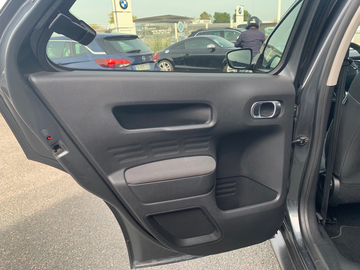 Citroën C4 Cactus 82 ch | Vti | Jantes alliage 16" SQUARE grises | Pack NAVIGATION | Radar de recul