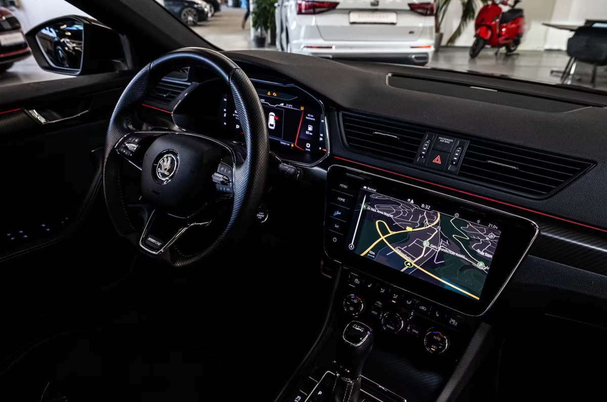 Skoda Superb Combi III 2.0 TDI 200ch SCR Sportline DSG7