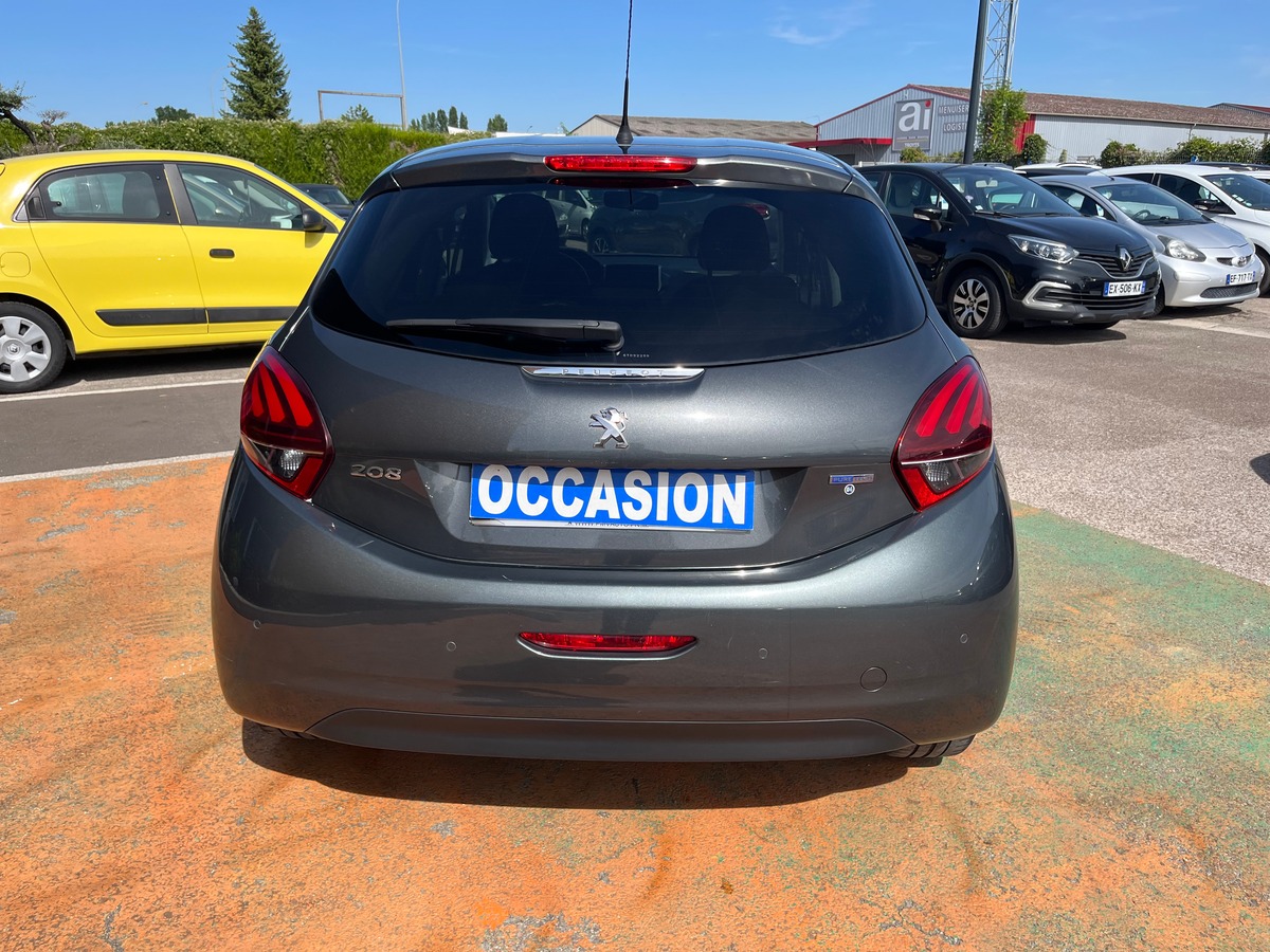 Peugeot 208 5 Portes 1.2 VTi 82 ch