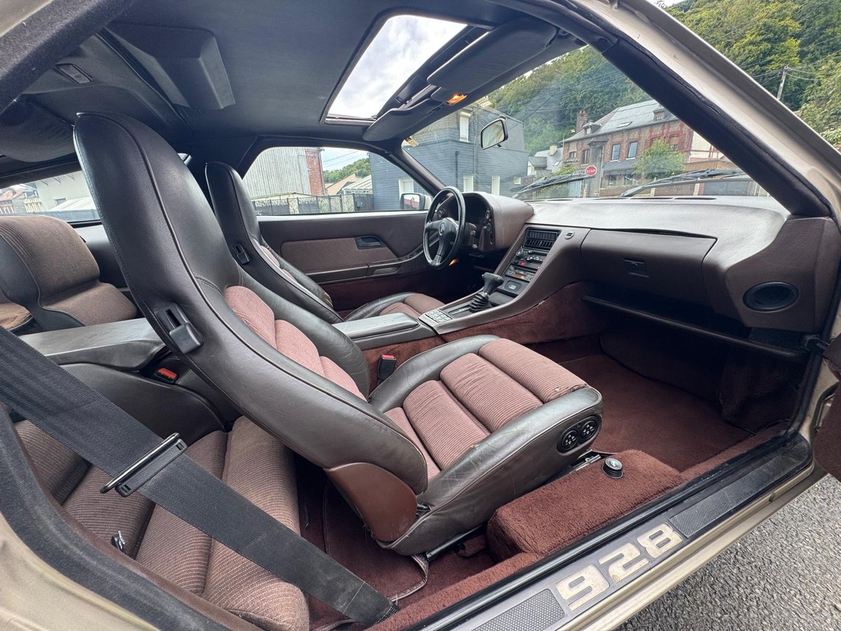 Porsche 928 S3 5.0 32soupapes 288