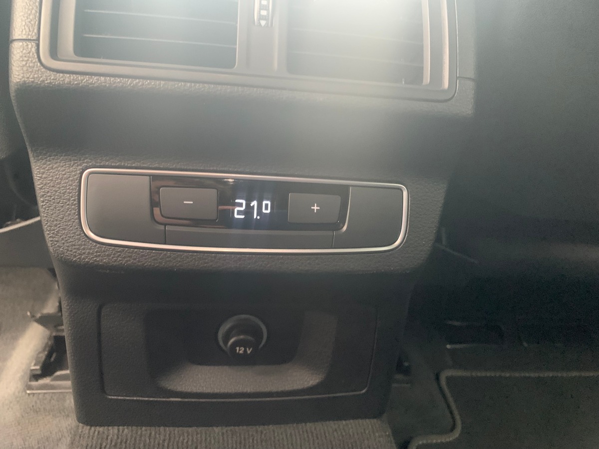 Audi Q5 Sportback 299 S-Line | Quattro | Apple car Play | Siéges chauffants | Caméra | Garantie AUDI