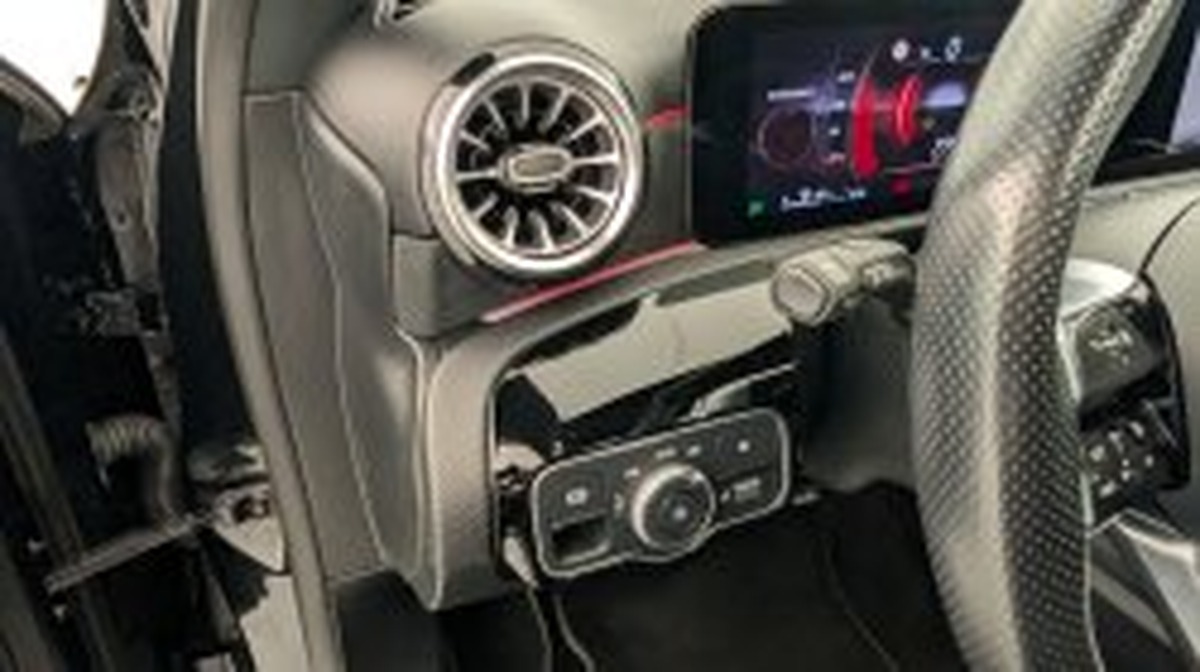 Mercedes-Benz Classe A 200 7G-DCT AMG LINE