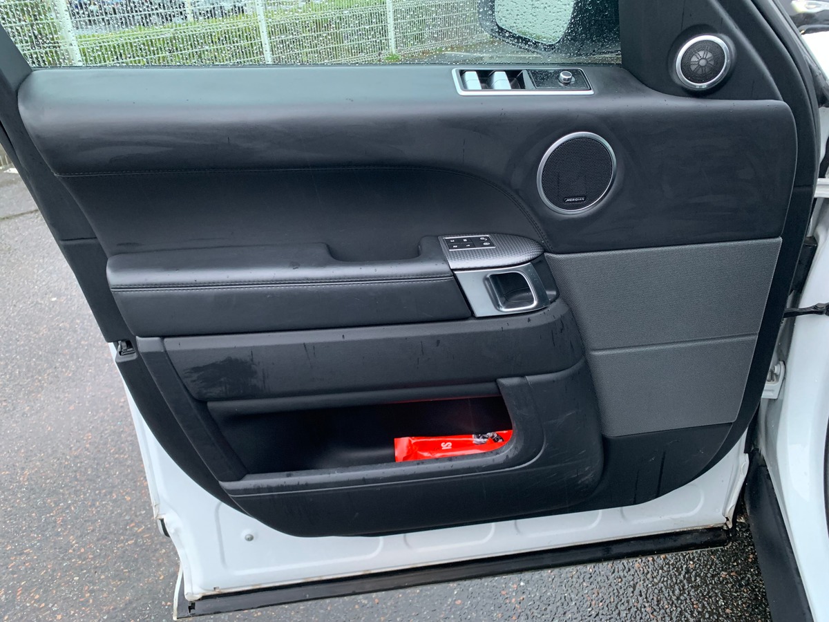 Land-Rover Range Rover Sport 404 ch | Sièges en cuir Windsor Ebony | Audio Meridian  | Toit ouvrant