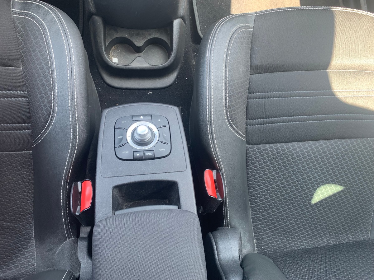 RENAULT Grand Scenic 130 chevaux | BOSE | 7 Places | Caméra de recul | Régulateur de vitesse | GPS