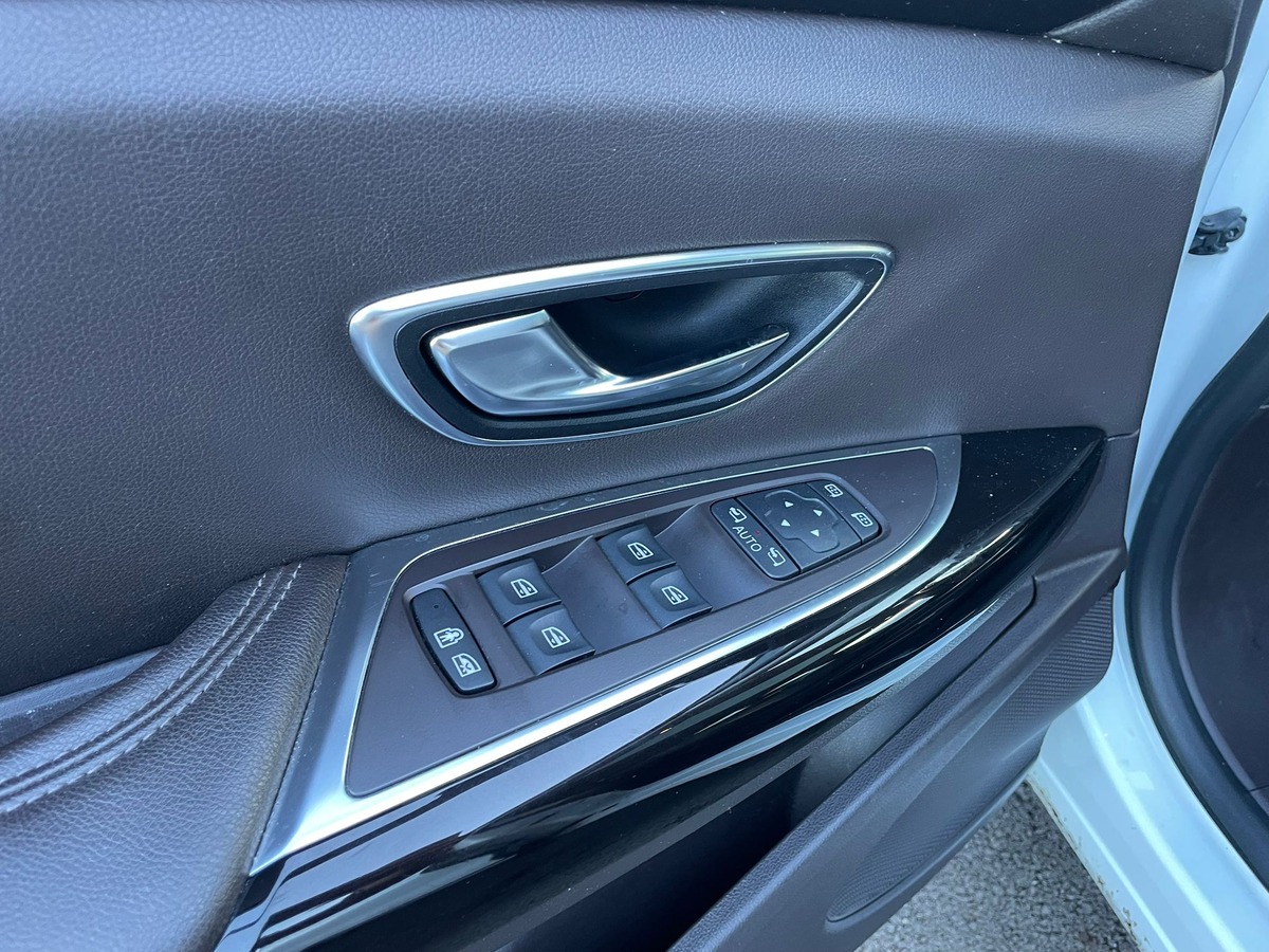 RENAULT Espace Espace V Intens 1.6 Blue DCI 160