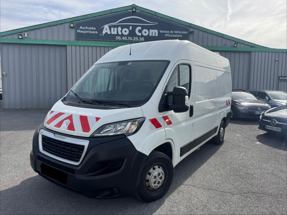 Peugeot Boxer L2H2 2.2 BHDI 120CH PREMIUM / ATTELAGE + CAMERA / PRIX HT
