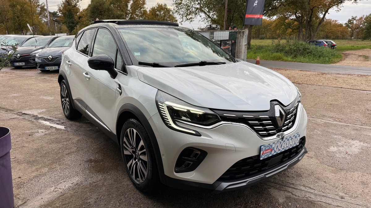 RENAULT Captur 2 II dci 115 EDC INITIAL PARIS BOITE AUTOMATIQUE TO CAMERA 360 CUIR COCKPIT KEYLESS