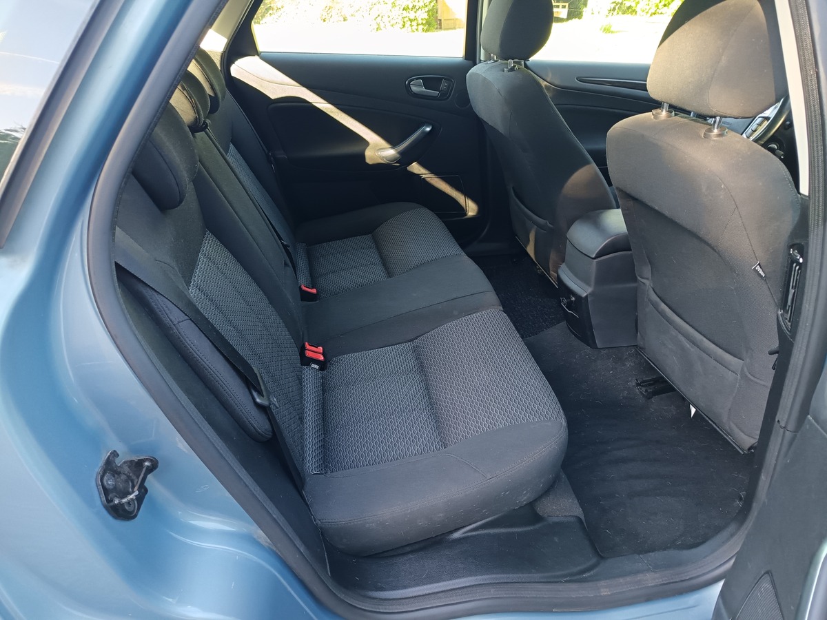 Ford Mondeo 2.0 145 CH GHIA FLEXIFUEL BIOETHANOL