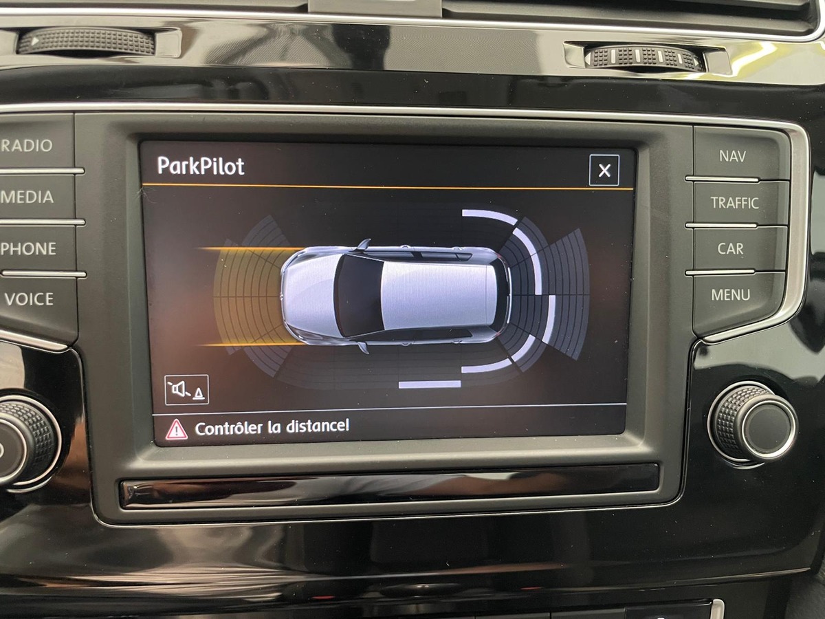 Volkswagen Golf 1.6 TDI  110  CARAT