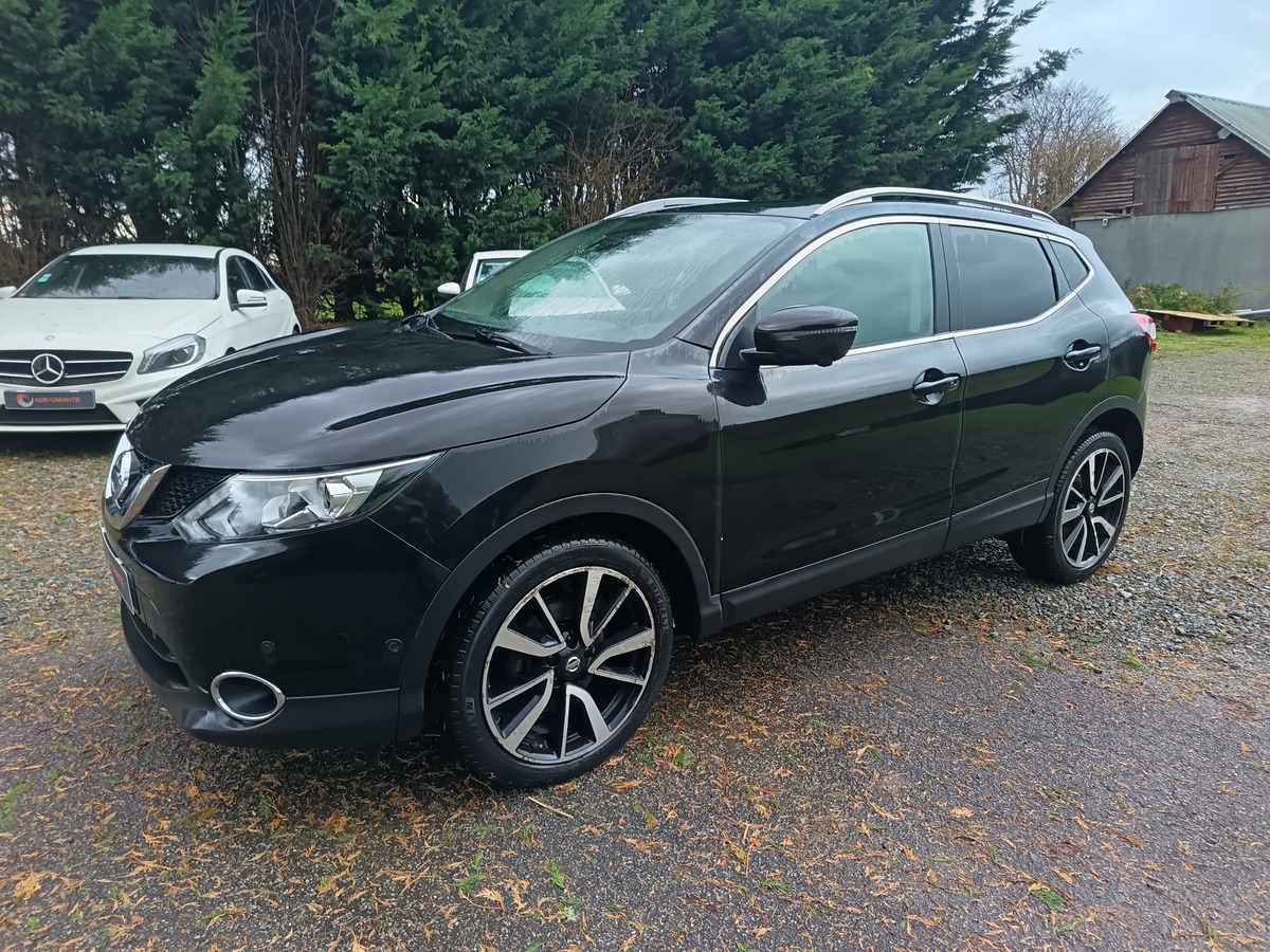 Nissan Qashqai 1.6l dci 130 ch teckna Roulant vendu en l'état / Crochet d'attelage