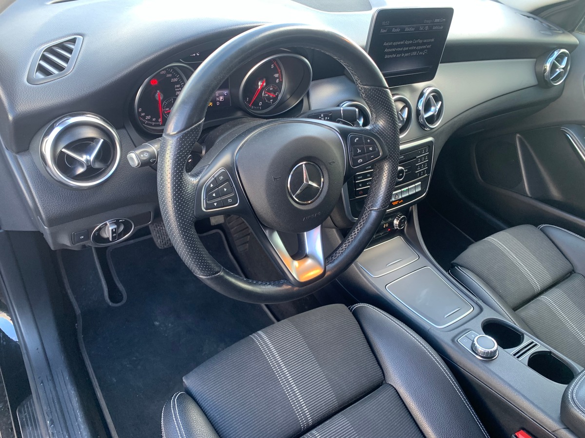 Mercedes-Benz GLA 136 | Sensation | Caméra recul | Régulateur vitesse | Siéges chauffants électrique