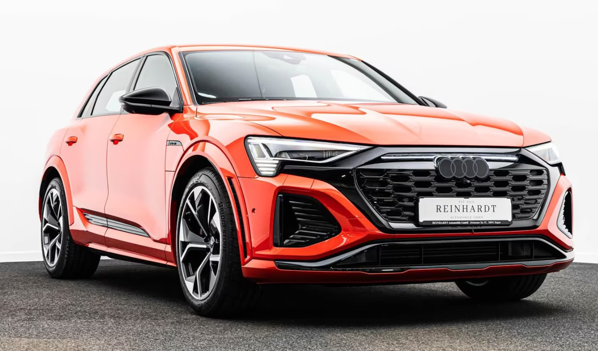 Audi SQ8 e-tron 503ch quattro/Matrix/Camera360/Rouge Soneira/Pack noir plus