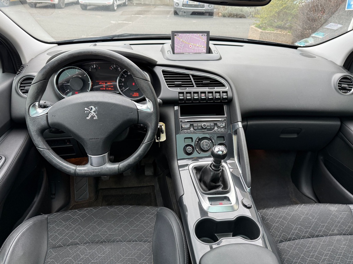 Peugeot 3008 1.6 HDI 115 CV S&S allure 1er main en 4X CBLuet