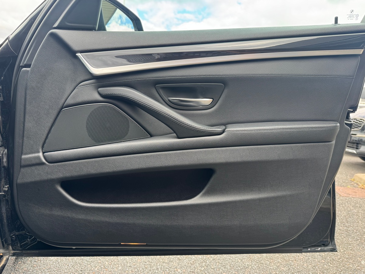 Bmw Série 5 245 ch | Luxury | GPS | Cuir | Régulateur vitesse | Sièges avant et arrière chauffants