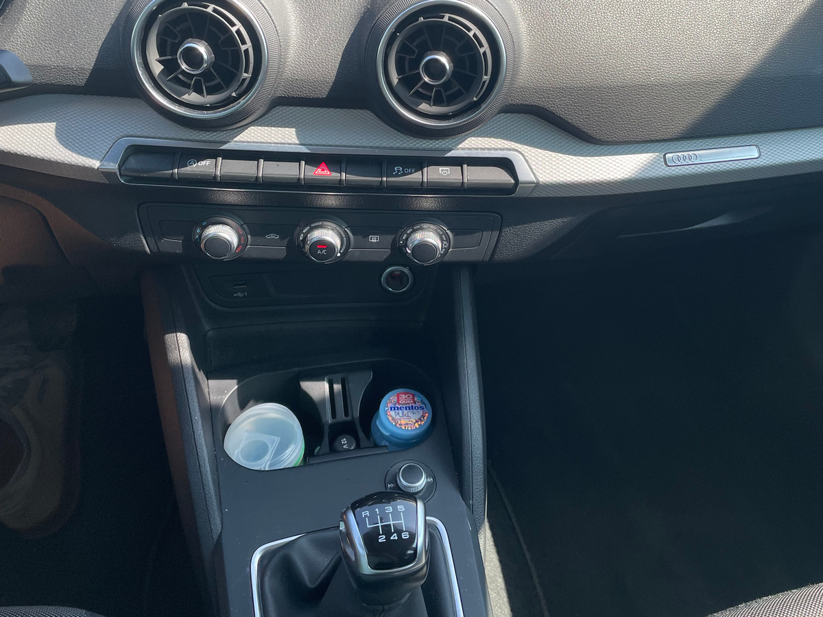 Audi Q2 30 tfsi BVM6 1.0