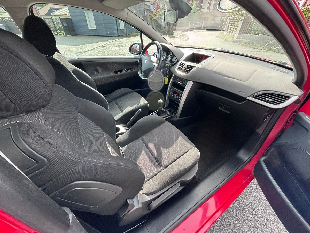 Peugeot 207 1.6 110 Sport Pack - Première main - Garantie - Distribution neuve