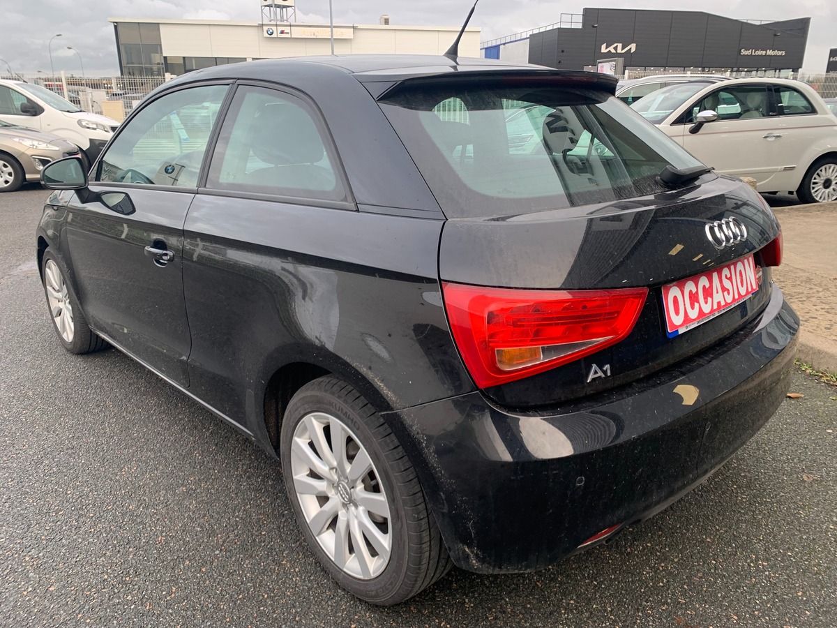 Audi A1 105 ch | Attraction | Climatisation | Radio cd | Jantes alu 16''| Volant cuir | Radar recul
