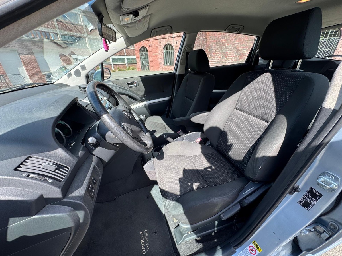 Toyota Corolla Verso 7 places- Facelift- 2.2 D4-D 136cv