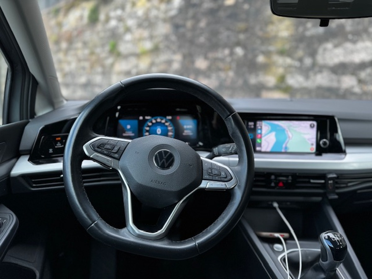 Volkswagen Golf 1.0 tsi