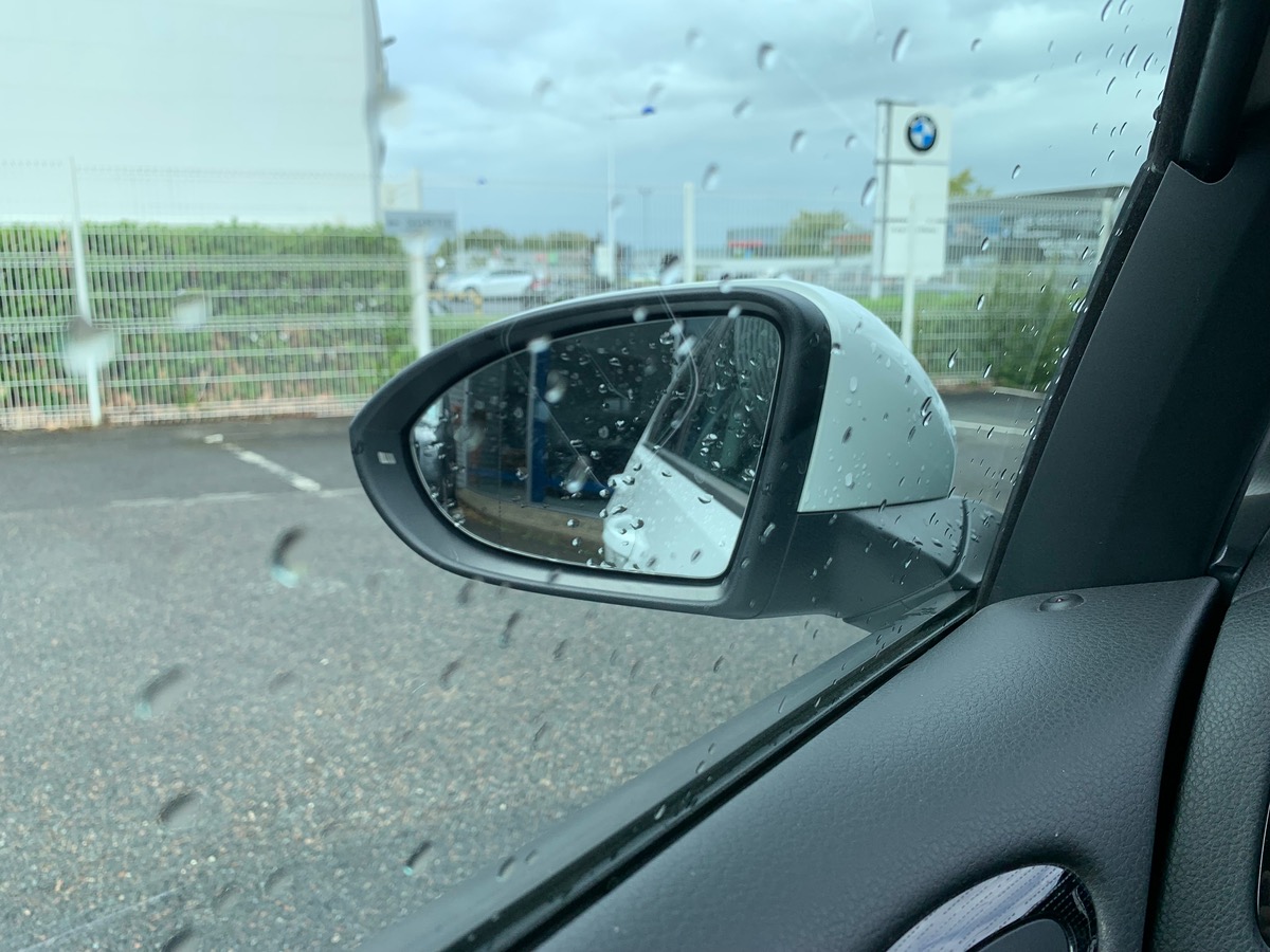 Volkswagen Golf VII 1.5 TSI 150 | Carat | Pack sport R-Line extérieur | Feux xénon | Caméra de Recul