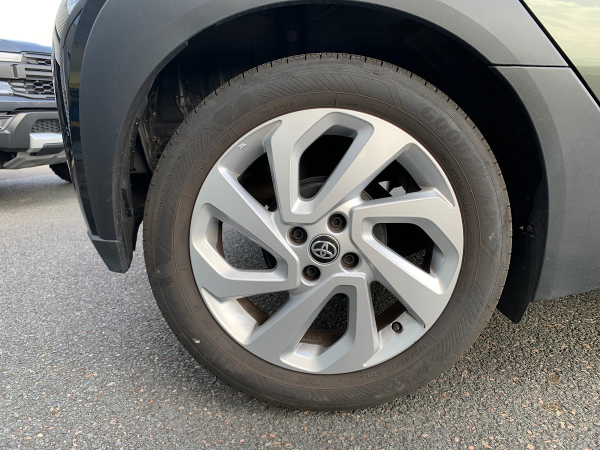 Toyota Aygo X 72 | Design | Apple car play | Régulateur | Climatisation | Ecran couleur tactile 8 "