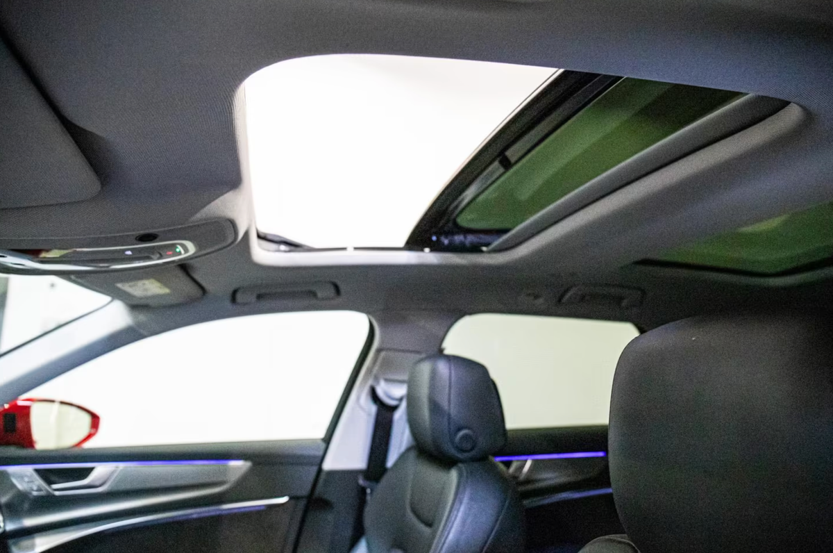 Audi A6 Avant 45 TFSI 245ch S tronic 7/B&O/Toit ouvrant/Matrix/VO allemand/Malus 4250e