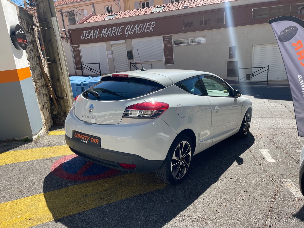 RENAULT Megane Coupé 1.2 T 132 CV Phase 3 / 1er Main / KM Réel / Bose / Caméra de recul