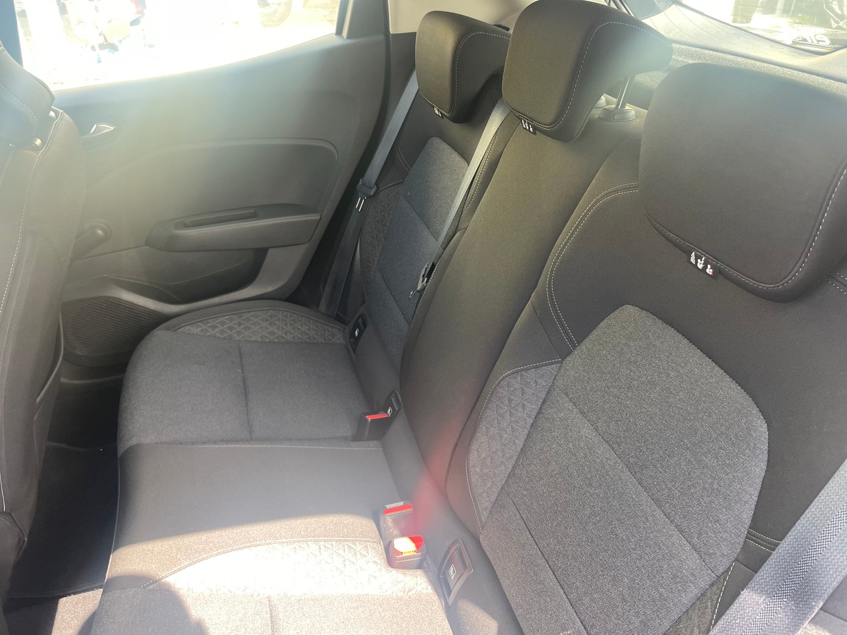 RENAULT Clio V 1.0 TCe 100 cv CARPLAY - CLIMATISATION - RADAR DE RECUL - REGULATEUR DE VITESSE