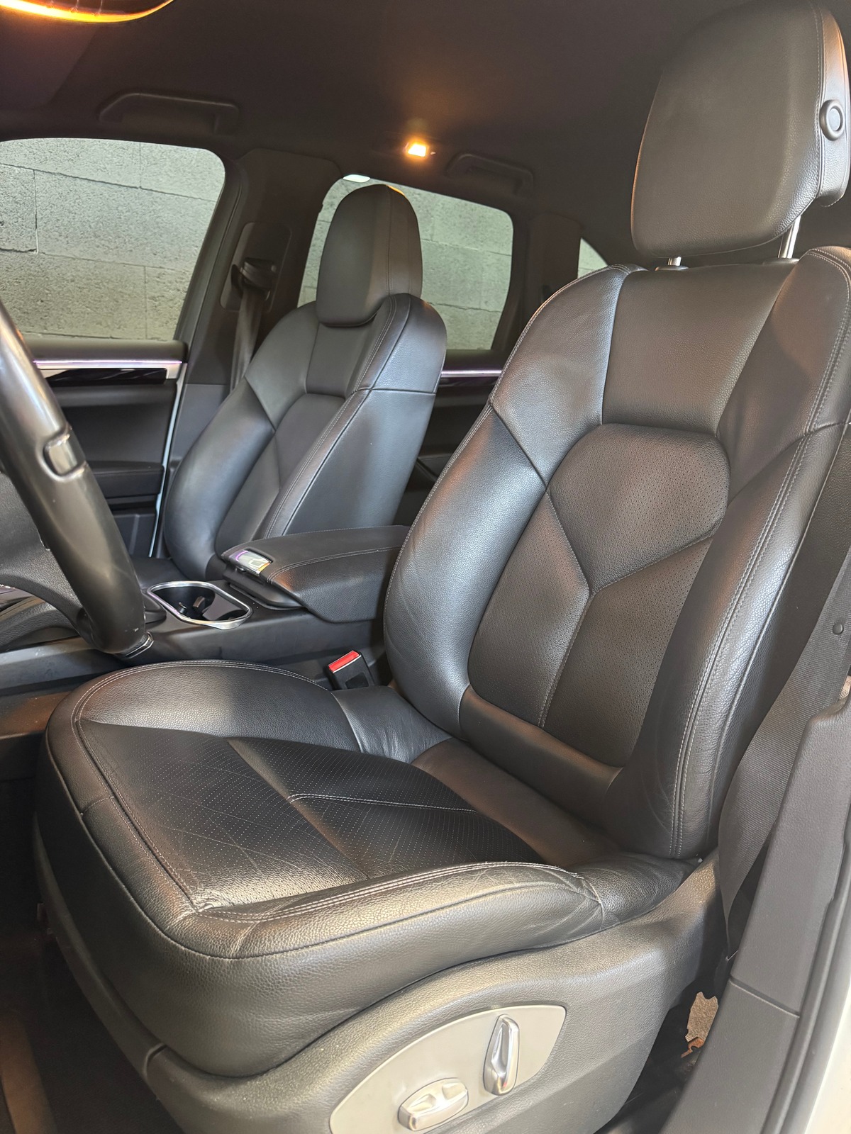 Porsche Cayenne 3.0 V6 Diesel 240ch Tiptronic S 8