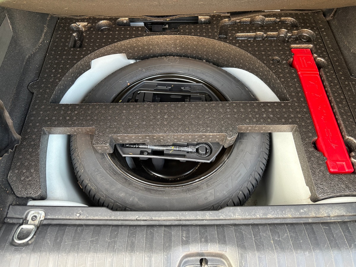 Peugeot 2008 1.2 82CH STYLE 4.0CV - GARANTIE 1 AN