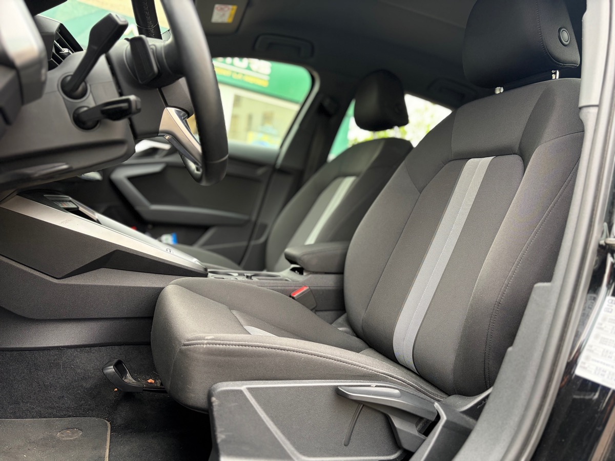Audi A3 DESIGN LUXE Sportback 40 1.4 TFSIe 16V 204 Plug in Hybrid S Tronic6 150 cv Boîte auto