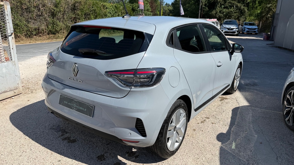 RENAULT Clio V 5 tce 90 Chx EVOLUTION 06/2024 CLIM REGULATEUR 21 600 Kms