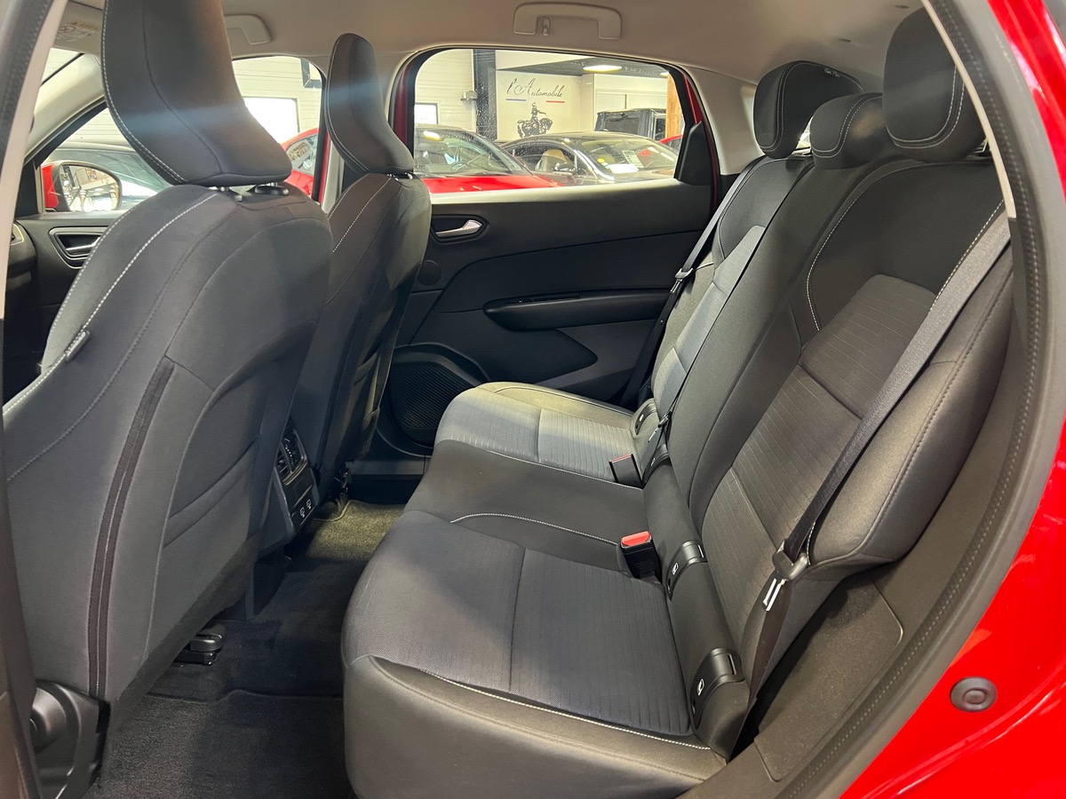 RENAULT Arkana HYBRID 1.6 E-TECH 145 cv INTENS EDC 22 ROUGE FLAMME