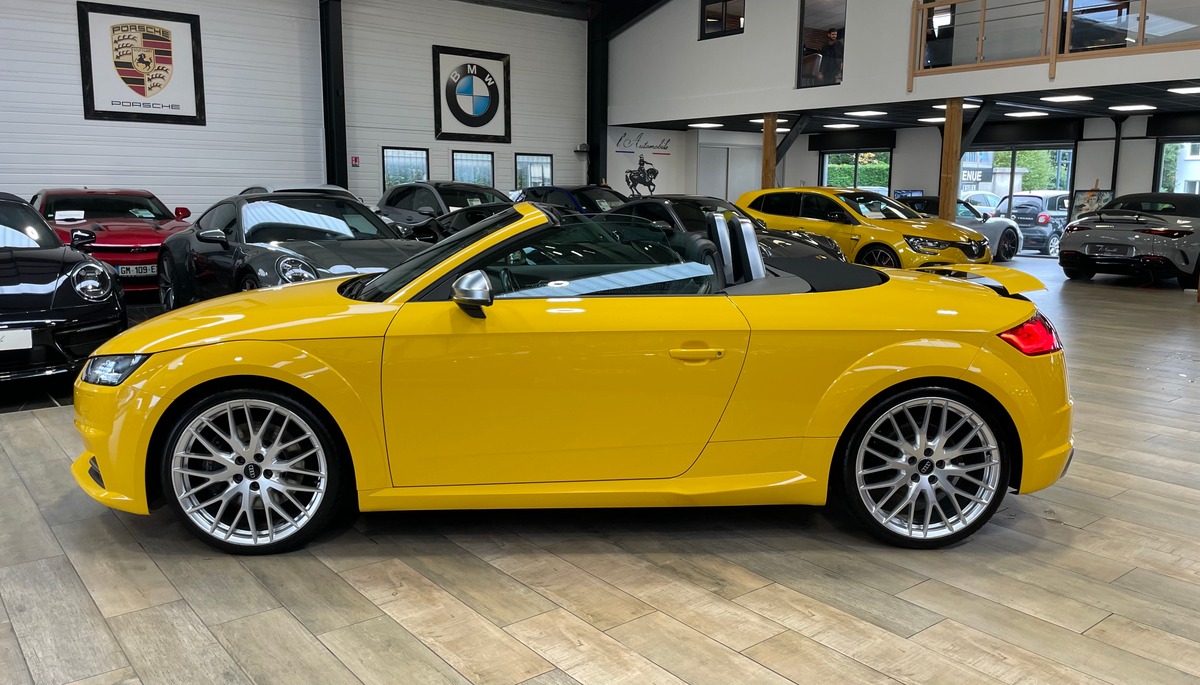 Audi TTS Série 3 ROADSTER 2.0L TFSI QUATTRO S-TRONIC 310 - ENTRETIEN CONSTRUCTEUR x