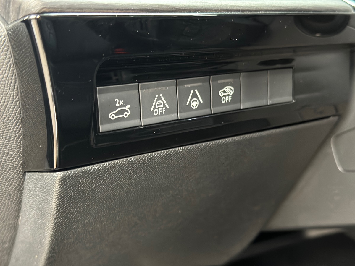 Peugeot 508 SW GT First Edition 180 ch BlueHDI EAT8 - Options +++