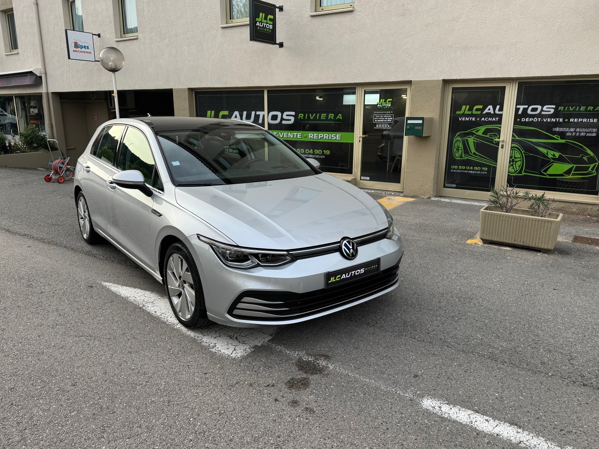 Volkswagen Golf 8 1.5 TSI MILD HYBRID 150 DSG7 STYLE 1ST