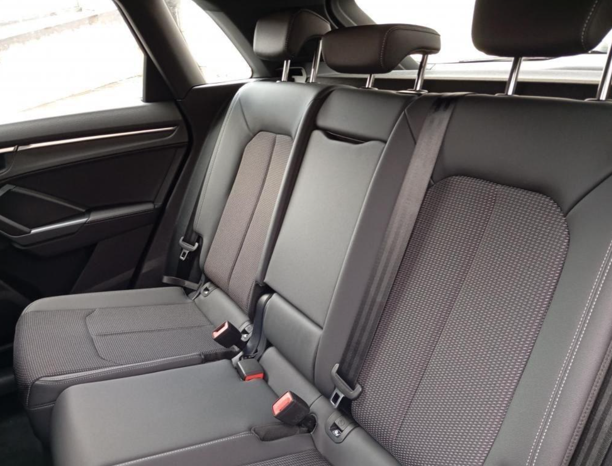 Audi Q3 35 TDI 150 CH S TRONIC 7 S LINE | Plusieurs coloris disponible