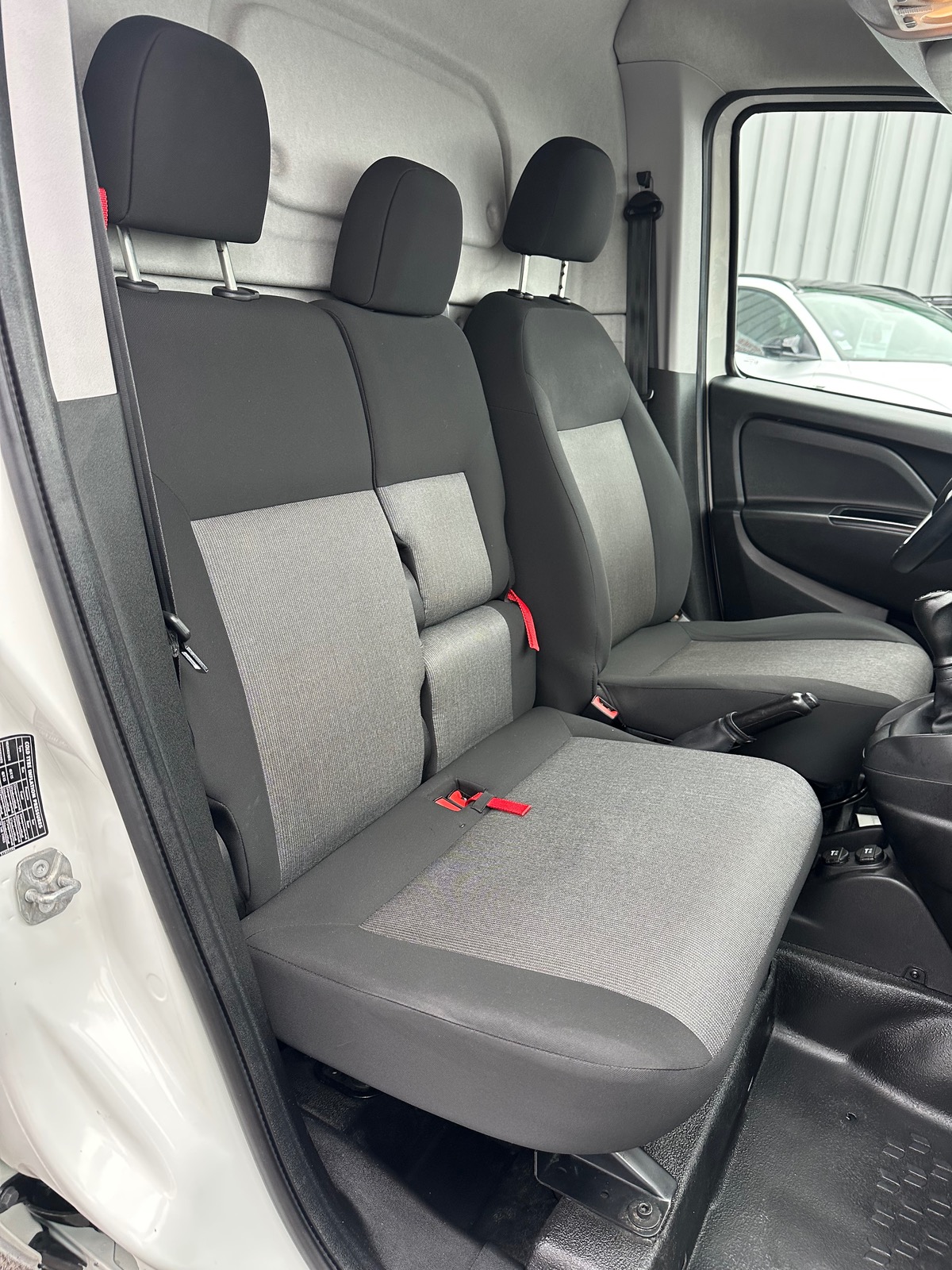 Fiat Doblo 1.3 MJT 95CH LOUNGE PRO 3 PLACES / PRIX HT