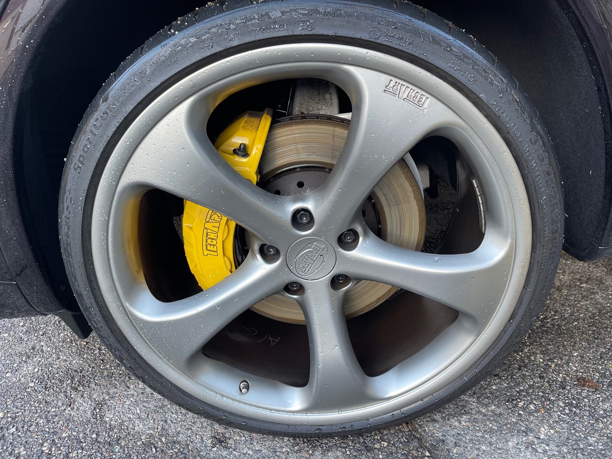 Porsche Cayenne Turbo TECHART 4.8 V8 520 CV AWD  /Carbone Interieur / Toit Ouvrant /