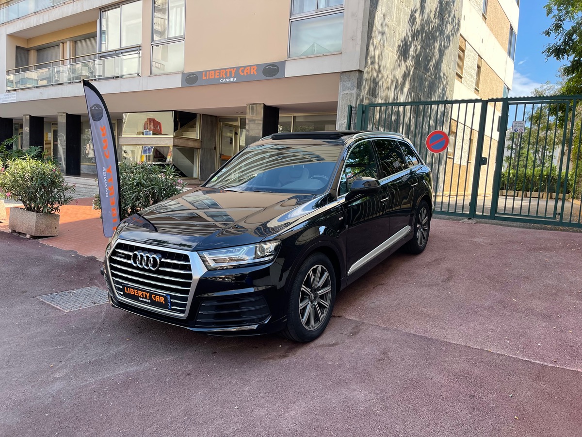 Audi Q7 3.0 V6 TDI 272 CV Quattro S LINE + / Toit ouvrant / 7 PLaces /Attelage /