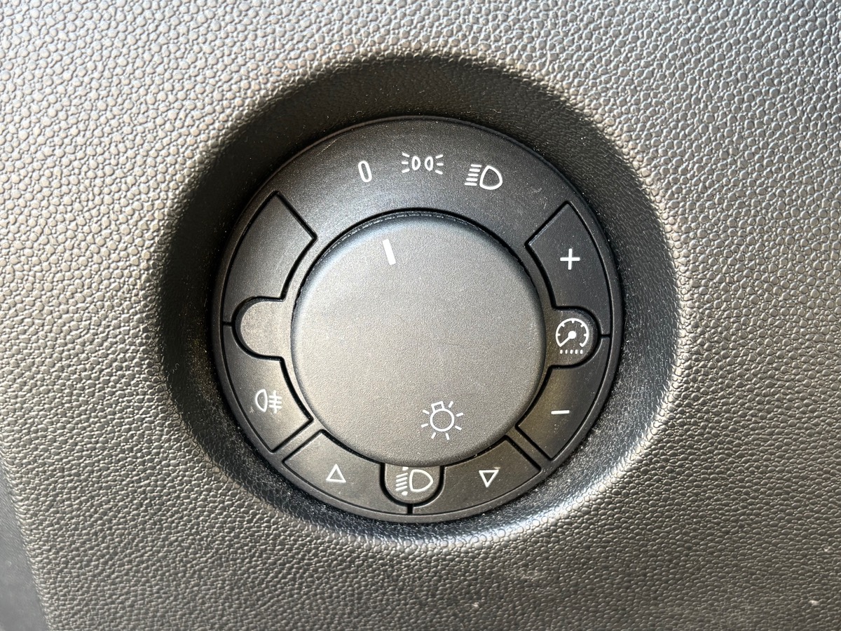 Opel Corsa 1.3 cdti 75 Enjoy EcoFlex 105G 3P BVM5