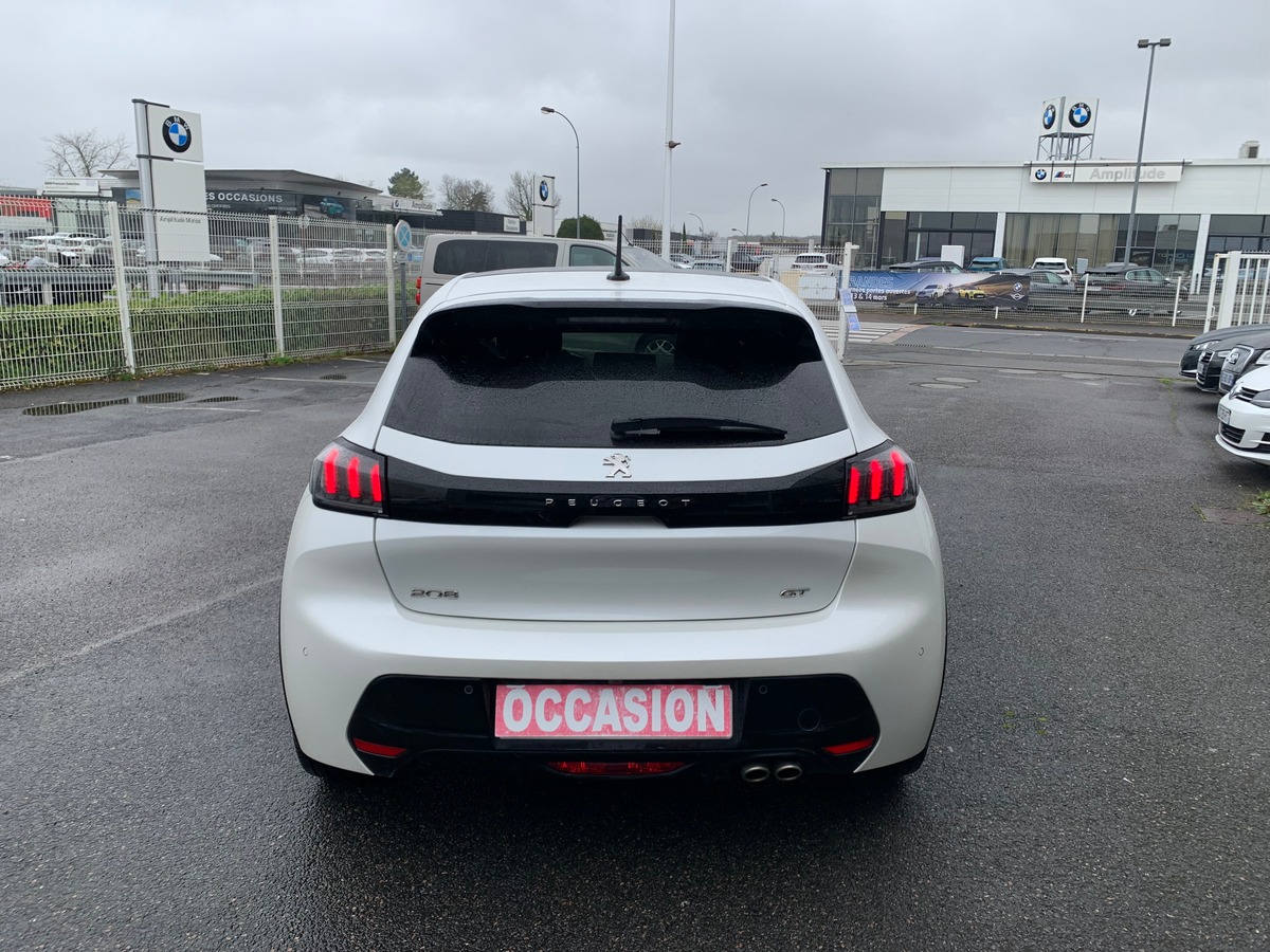 Peugeot 208 130 | GT | Toit panoramique | Caméra recul | Avertisseur angles morts | Apple car play
