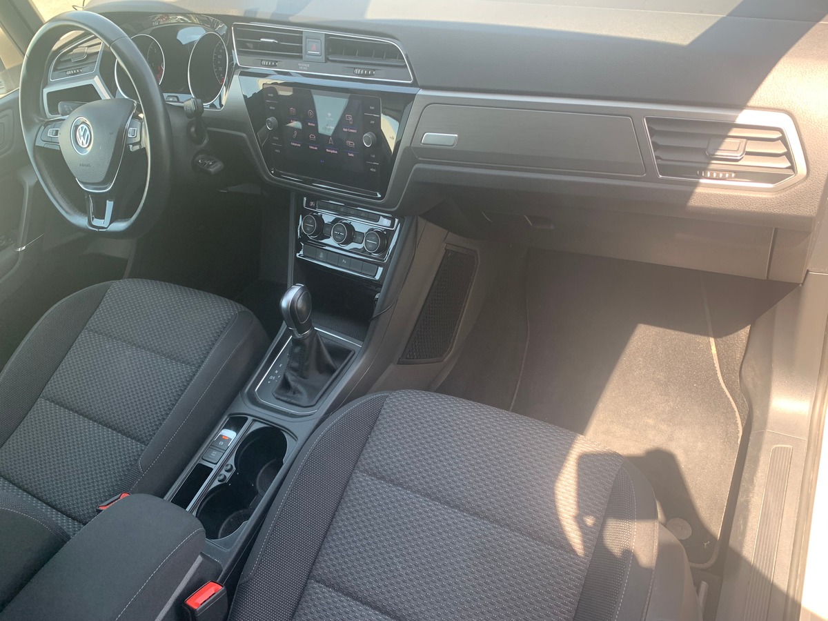 Volkswagen Touran 115 | Confortline | Caméra recul | Régulateur vitesse adaptatif | Apple car Play