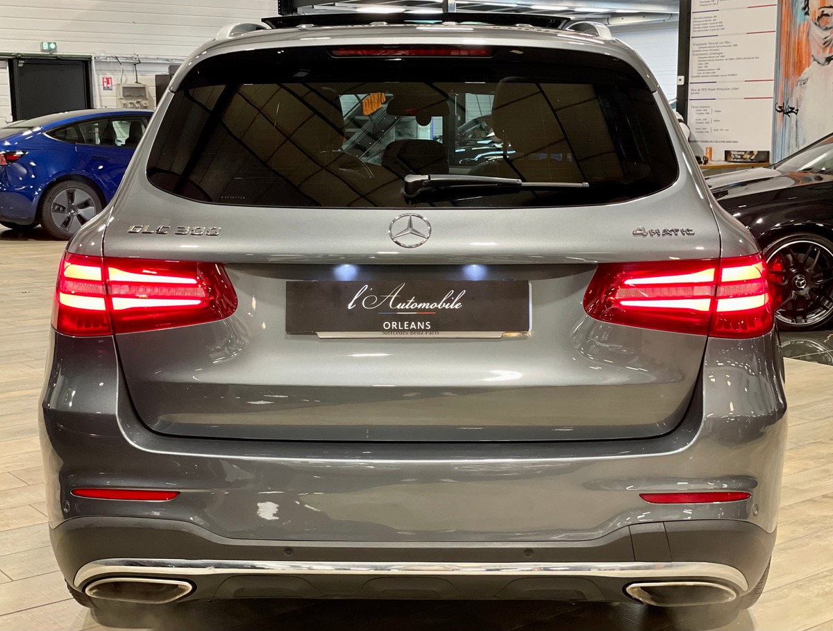Mercedes-Benz Class GLC 300 Designo 245 4Matic BVA9 Full f