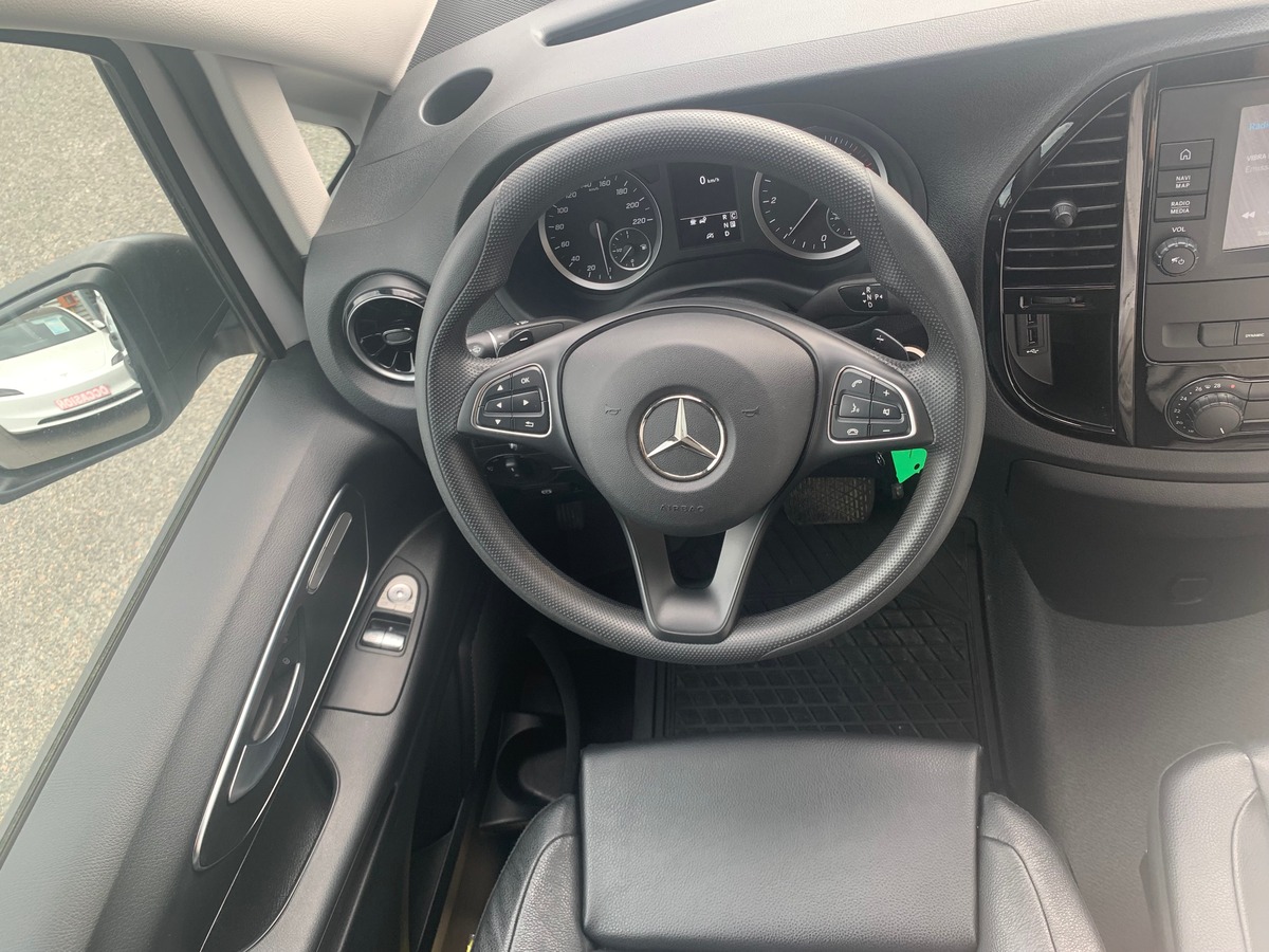 Mercedes-Benz Vito Fg 163 | Compact | TVA Récupérable | 4X4 | Apple car Play | Caméra recul | Attelage