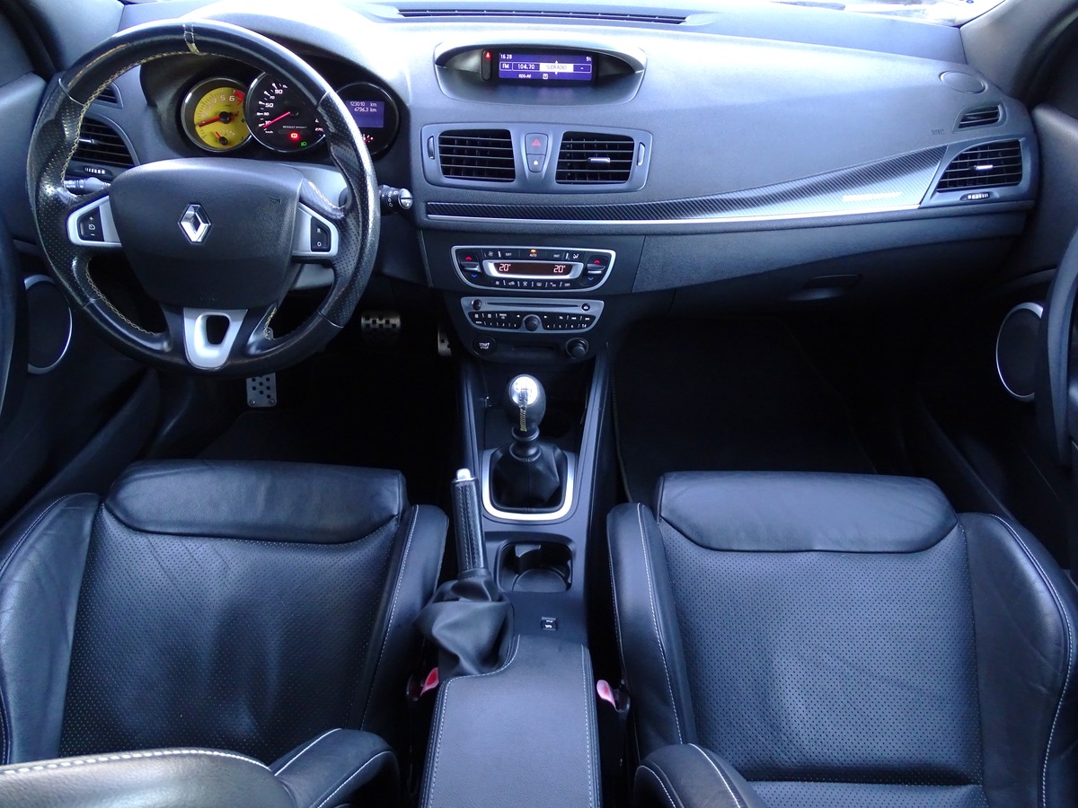 RENAULT Megane Coupé III (D95) 2.0T 265ch RS TROPHY