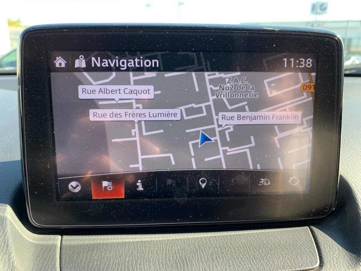 Mazda CX-3 2.0 SKYACTIV-G | 121 ch | Dynamique | Boîte automatique | Radar de stationnement arriére